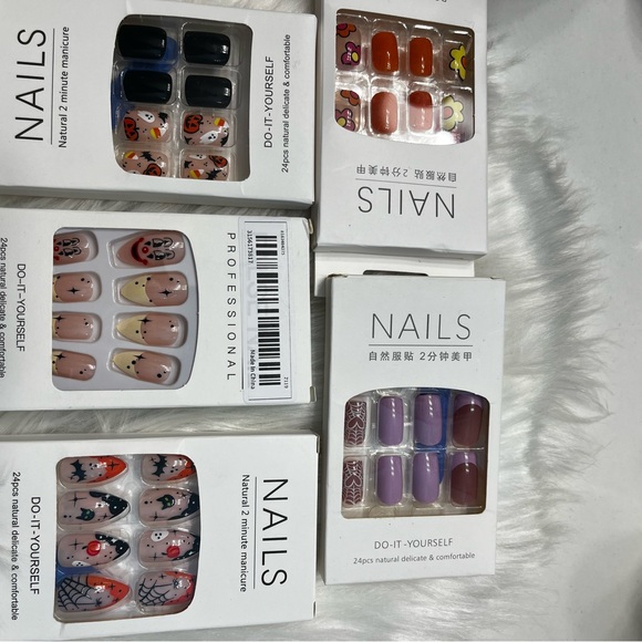 Halloween Press on Nail 5 Pack - Picture 8 of 11